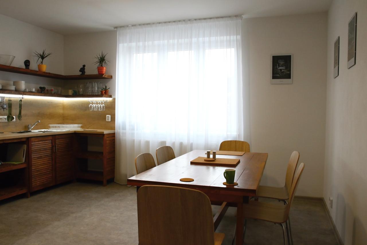 Apartmany Za Sakurou Hodonín Exteriör bild