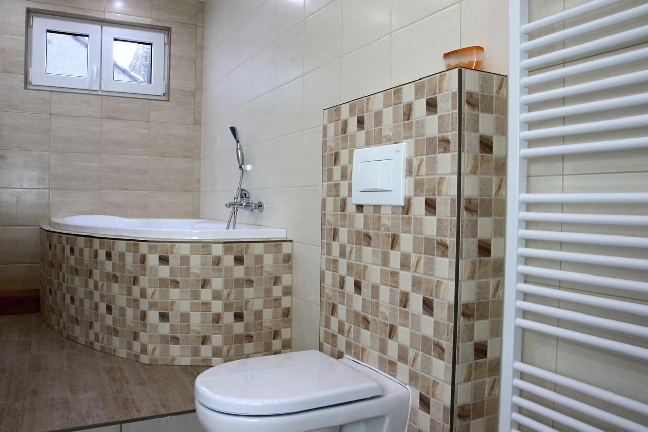 Apartmany Za Sakurou Hodonín Exteriör bild